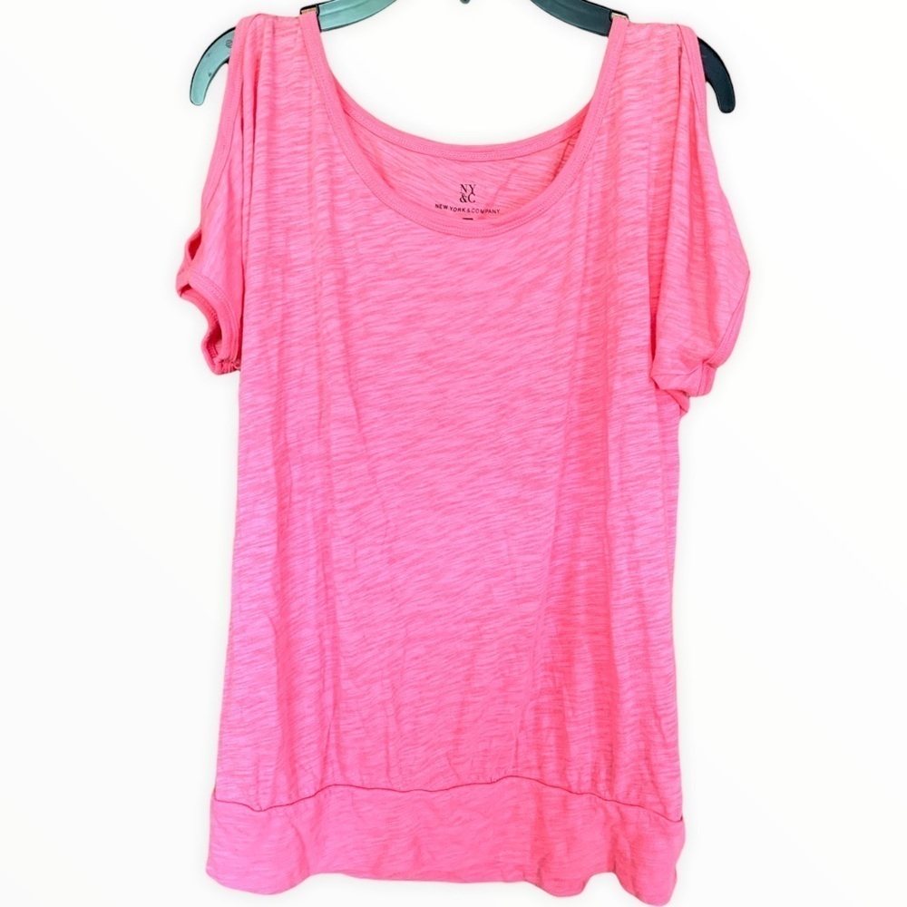 New York & Company Pink Cold Shoulder Top Size M